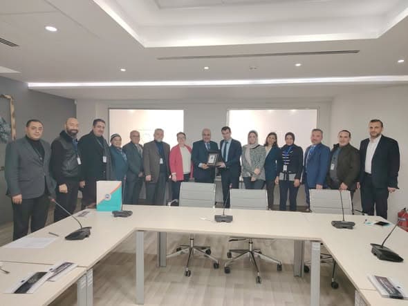 سيبا تبحث مع سفير الاتحاد الأوروبي دعم استقرار الأعمال وتعزيز فرص الشركات السورية